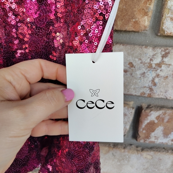 CeCe NWT Mock Neck Sequin Floral Tie Scoop Back Top M Party Evening Glamoratti - Picture 4 of 9